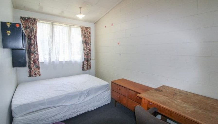 Studio Rooms for 2025 available 9B Heriot Row, Du... Roomies.co.nz