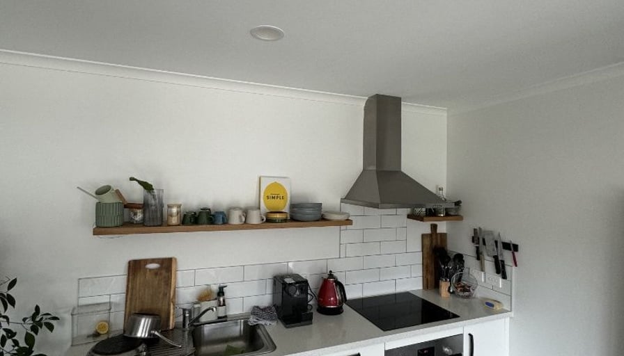 Spacious Central Two Bedroom 26 Avenue,... Roomies.co.nz