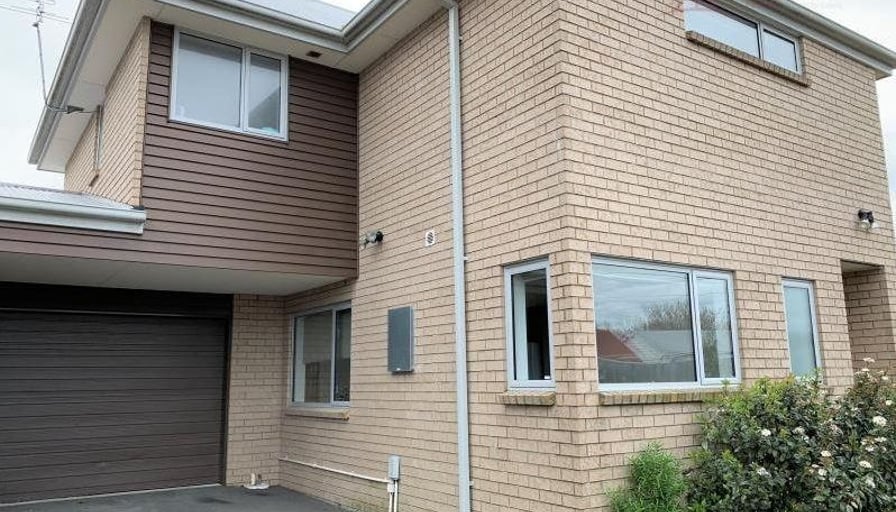 Stunning Townhome! 380 Selwyn Street, Addington,... Roomies.co.nz