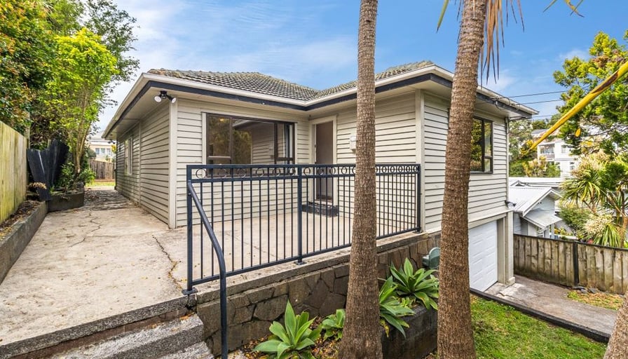 In The Heart of Grey Lynn 39 Turakina Street , G... Roomies.co.nz