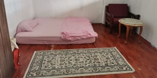 Photo of David Thaj's room