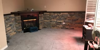 Photo of Denny's room