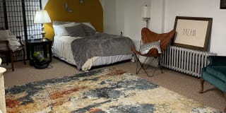 Photo of Felicia Davis's room