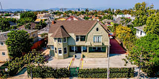 Photo of Geoffrey's room