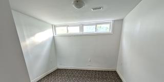 Beautiful, Clean & Bright!'s room