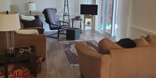Photo of Furnished/unfurnished room for rent near Mohawk's room