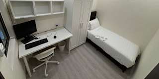 Photo of Harry Lee's room