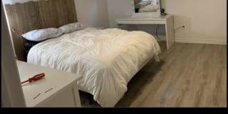 Photo of Lee's room