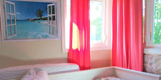 Photo of Sylvia—OWNER/living On-Site acceptg ODSP ON -Works's room