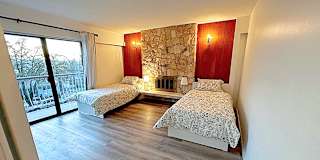 Photo of Shahram's room