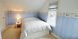 Photo of Shahram's room