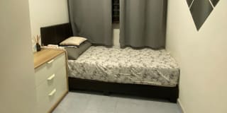 Photo of Laurent's room