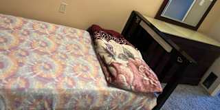 Kamini Aneesh's room