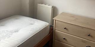 Photo of Ira's room