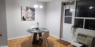 Photo of Private MASTER Room w/ walk in closet + shared bathroom available's room