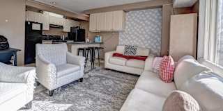 Photo of Naomi Jade's room