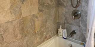 redjo tjhiong-sie's room