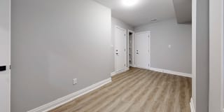 Tolobi Rental's room