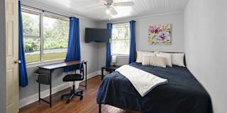 Photo of PadSplit's room