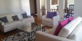 Photo of lainie's room