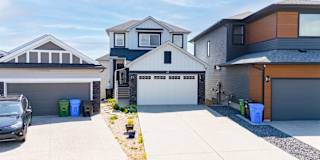 Meng Qiong Huang's room