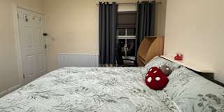 Photo of Julian's room