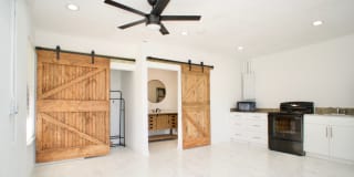 Photo of AnnMarie Quiles - Realtor's room