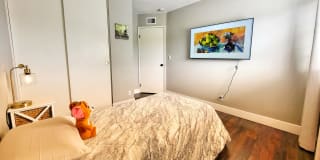 Photo of Glen's room