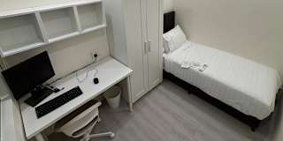 Photo of Harry Lee's room
