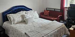 Photo of Regina Barbara's room