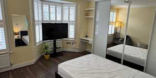 Photo of Dipesh Patel's room