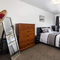 Photo of brenda elkins's room