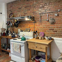 Photo of Marj (she/her/elle)'s room