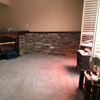 Photo of Denny's room