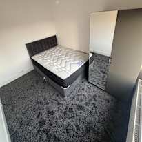 Photo of Evelyn Oluwayomi's room