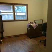Photo of les's room