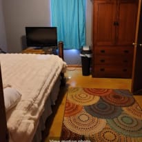 500 Room for rent with free wifi and cable TV ‹ SpareRoom