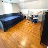 Photo of Gadyflor's room