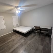 Photo of Woodlands's room