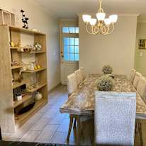 Photo of RENEE FARSOUN's room