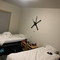 Aron's room