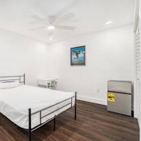Photo of PadSplit's room