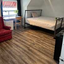 Photo of Caz's room
