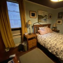 Photo of larry eades's room