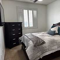 Photo of Les's room
