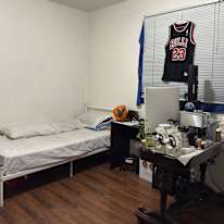 Photo of Ken's room