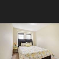 Photo of L's room