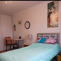 Photo of Suzy's room