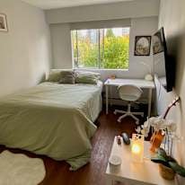 Photo of Elvis's room