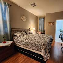 Photo of Sam & Fiona's room
